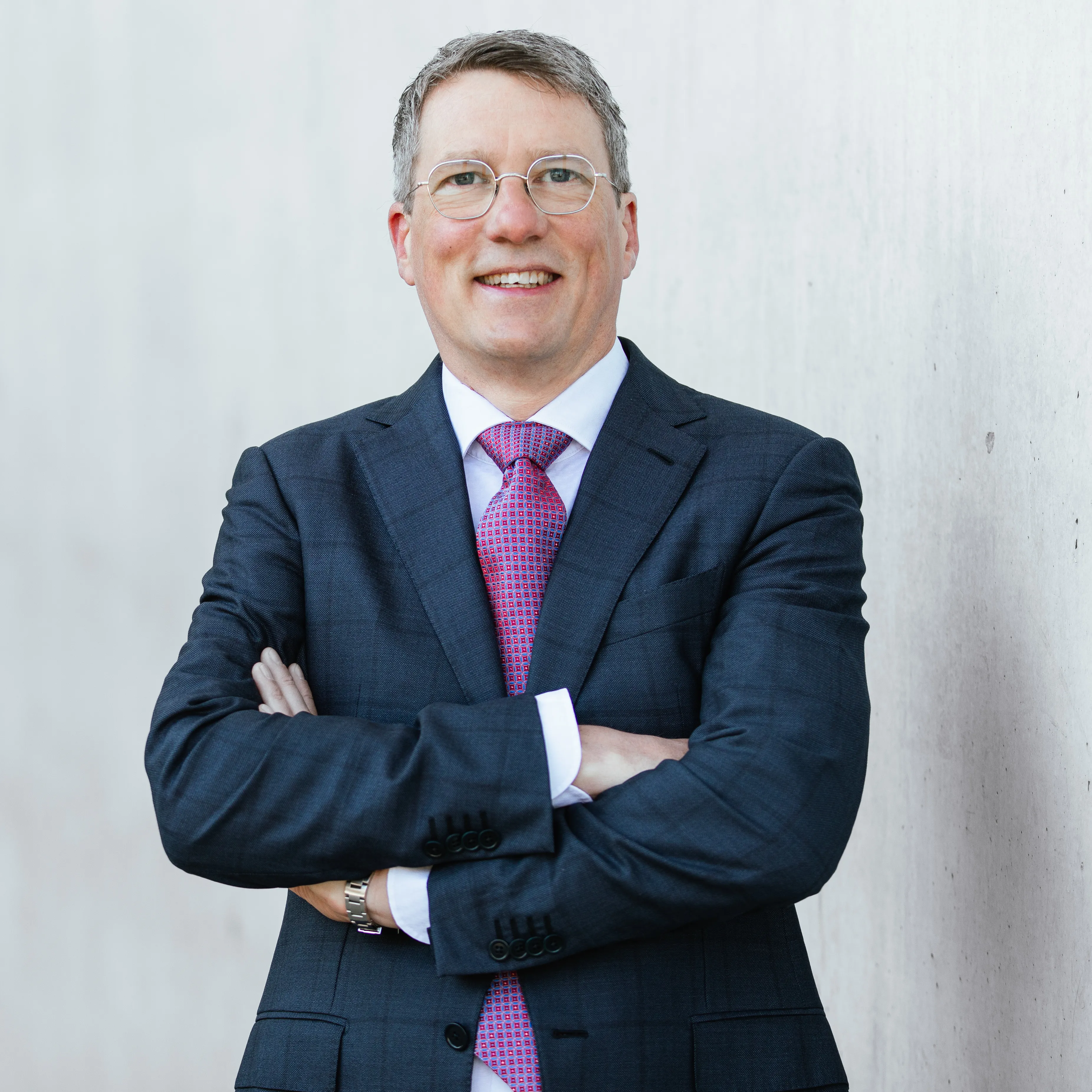 Porträtaufnahme von Rechtsanwalt Florian Hammel