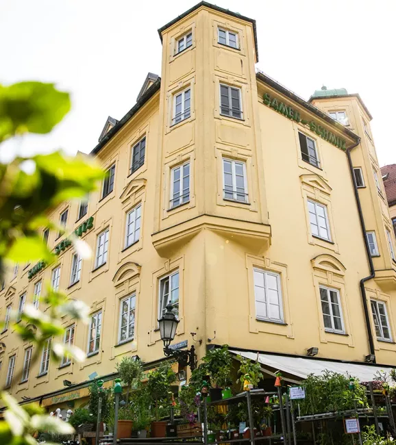 Ausßenansicht der Anwaltskanzlei in München